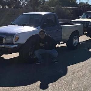 Meet your Posher, Travys